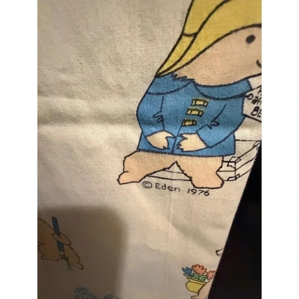 Vintage 1976 Eden Paddington Bear Pillowcase Yellow Graphic Print Kids Bedding‎